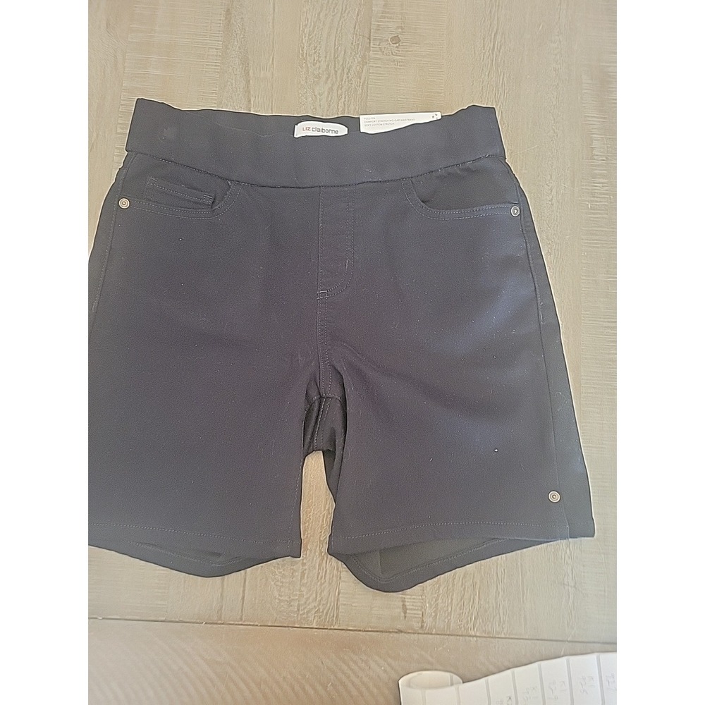Liz Claiborne Black Classic Shorts Womens Sz 2 Chino Front Pockets 28 W